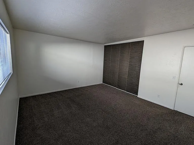 6843 Mohawk St #A — Photo 11
