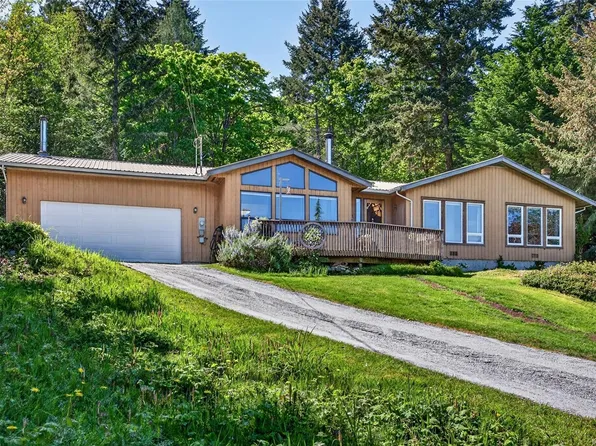 251 Price Rd, Saltspring Island, BC V8K 2E9