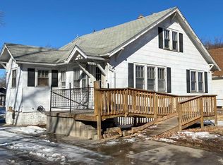 1435 S Hydraulic St, Wichita, KS 67211