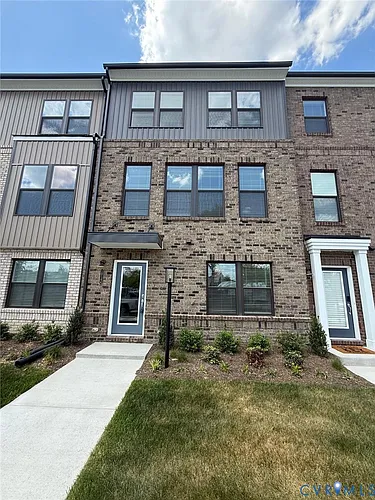 10144 All Star Blvd Photo 1