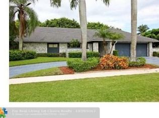 10340 Camelback Ln, Boca Raton, FL 33498