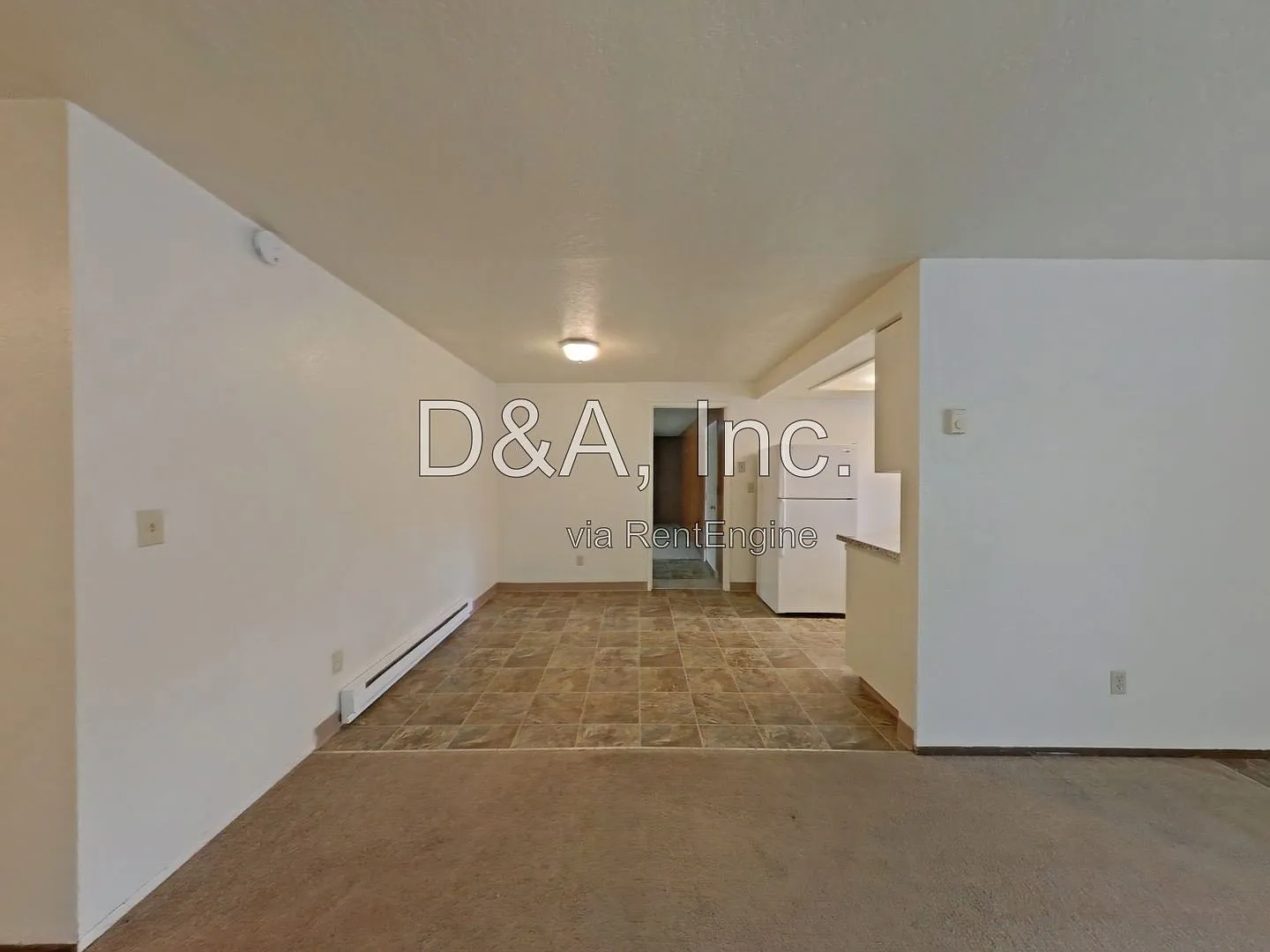 3 bed, 1.5 bath, 1264 sqft, $2,395 — Photo 4