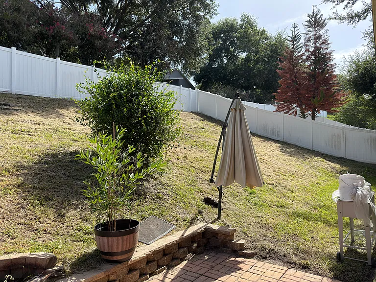 Yard_Patio_2