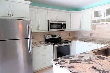 Home For Sale In The Bluffs
