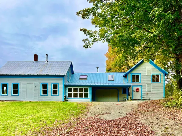 7 North Road, Eden, VT 05653
