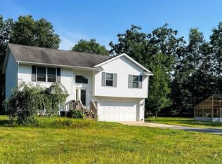 517 Bristol St, Twin Lake, MI 49457
