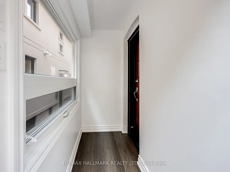 15 McNairn Ave — Photo 36