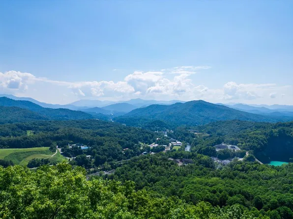 LOT 31 White Falcon Dr, Sylva, NC 28779