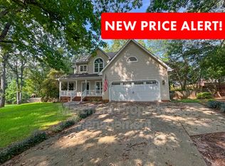 7 Waxwing Ct, Simpsonville, SC 29681