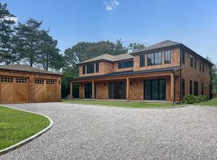 126 Long Ln, East Hampton, NY 11937