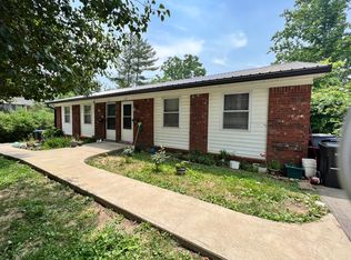 231-233 Woodhill Ln, Frankfort, KY 40601