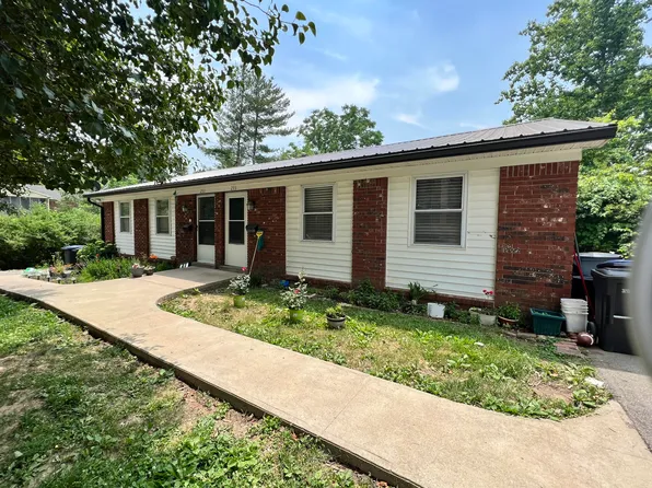 231-233 Woodhill Ln, Frankfort, KY 40601