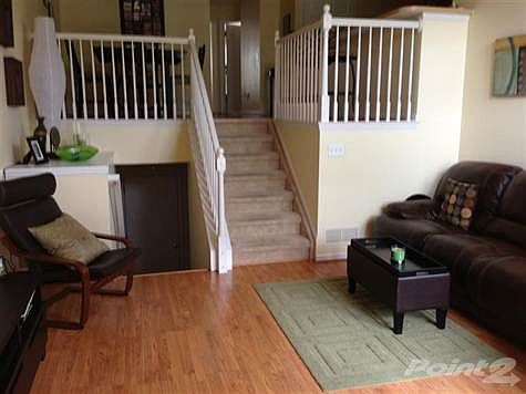 4th image of 2922 Barclay Way