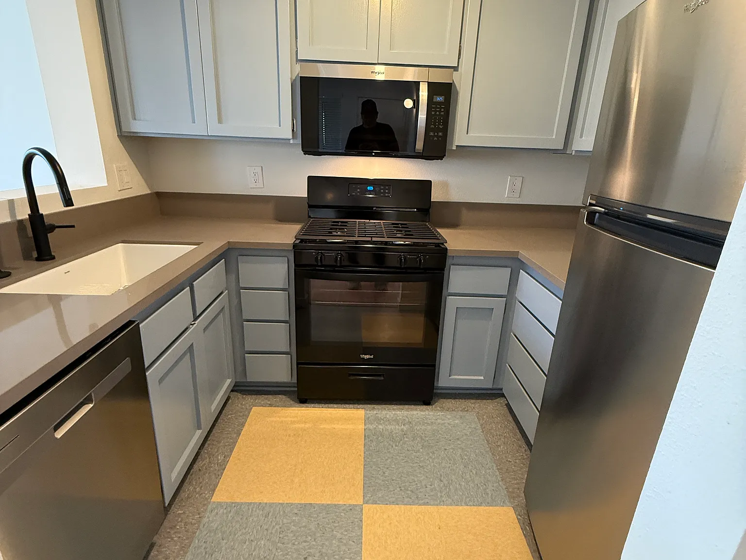 Mansfield Terrace Apartments — Photo 4