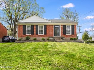 10000 Charleswood Rd, Louisville, KY 40229