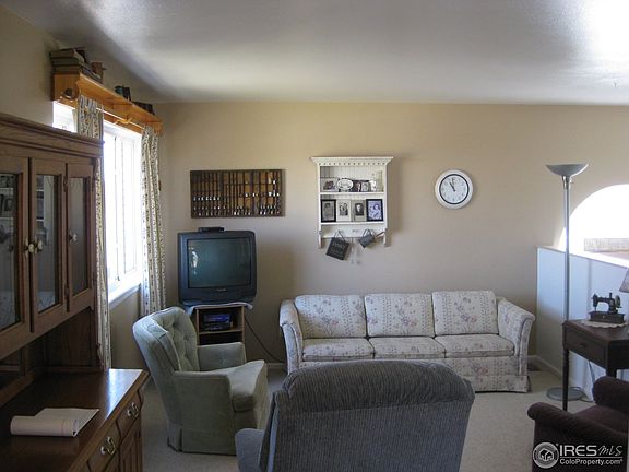 3rd image of 24607 Cottonwood Ln