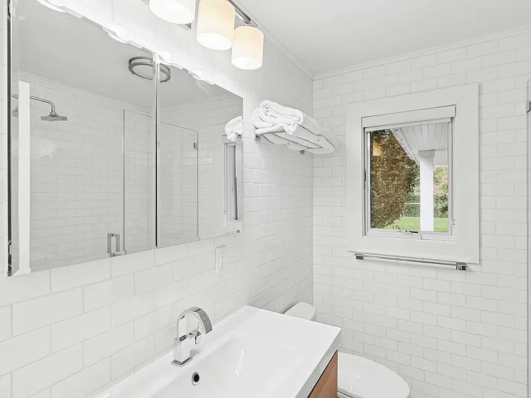 50 Highland Rd — Photo 16