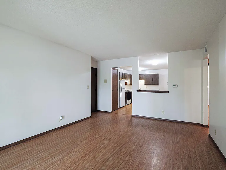 1728 S 14th St #13 — Photo 1