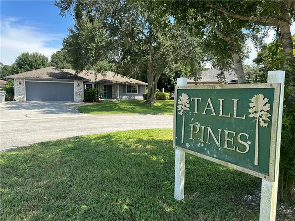 1310 38th Ave, Vero Beach, FL 32960