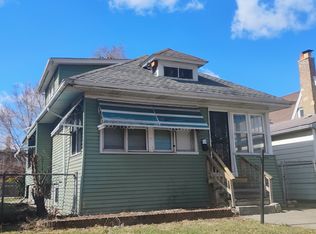 8810 S May St, Chicago, IL 60620