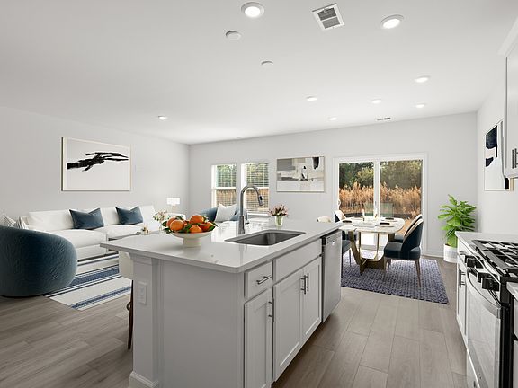 Buchanan Floorplan in Palmetto Place