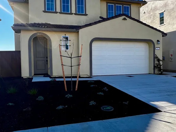 4801 Happy Hallow Dr, Folsom, CA 95630