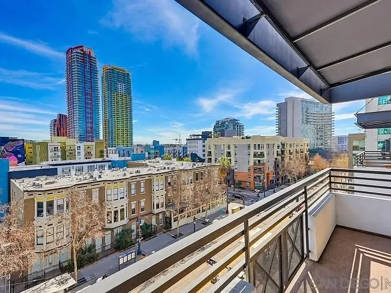 550 Park Blvd #2604 — Photo 7