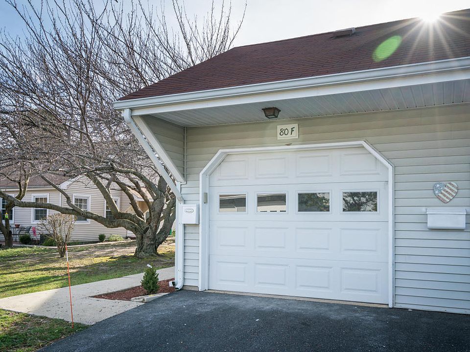 80 Parkway Dr Freehold NJ Zillow