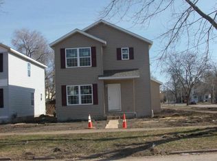 927 Lafayette St, Waterloo, IA 50703