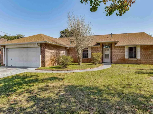 2108 Coral Creek Dr, Pensacola, FL 32506