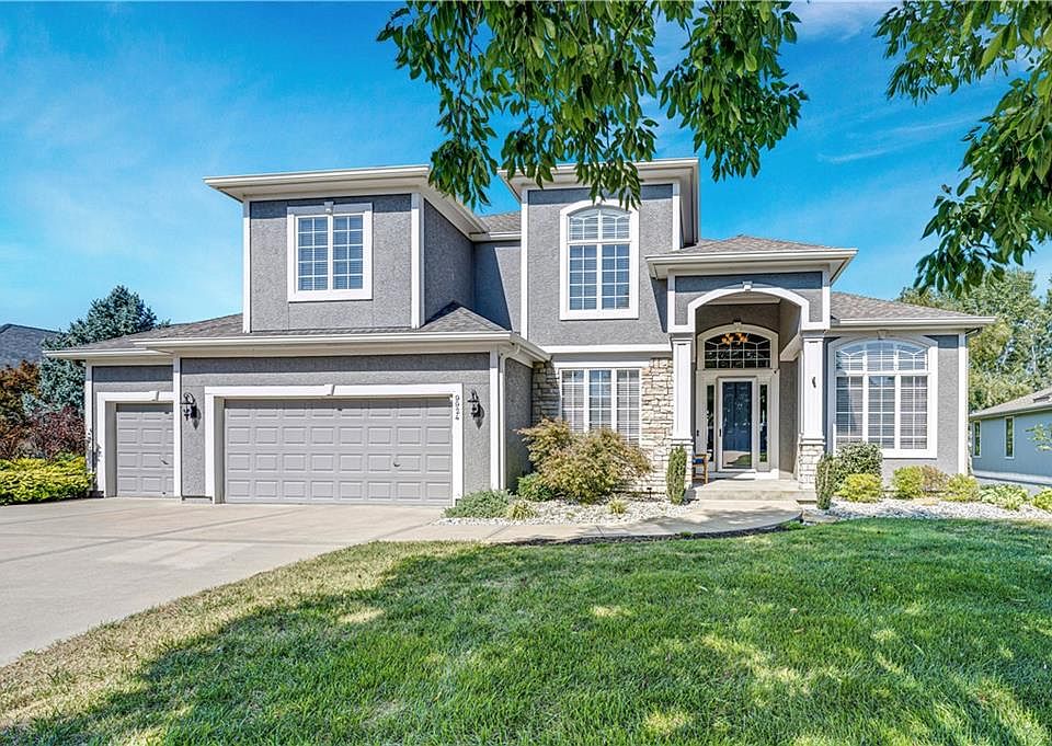 1st image of 9924 Skyview Ln