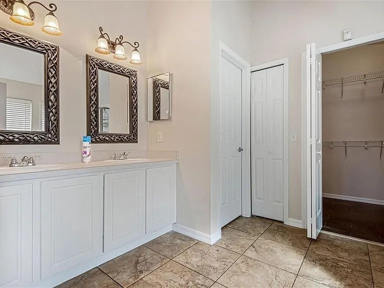 4007 Harbor Lake Dr — Photo 18