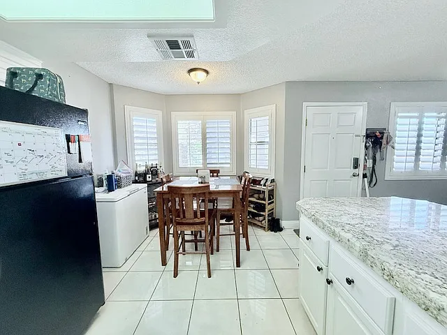 1105 Sulphur Springs Ln #202 — Photo 4