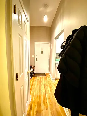 Rented by Nest Seekers International | media 7