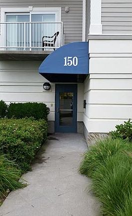 3rd image of 150 Harbour Close Unit 306