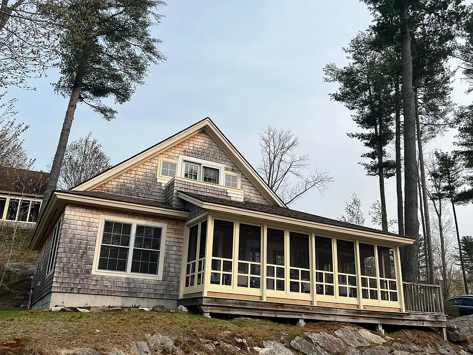 62 Village Way
