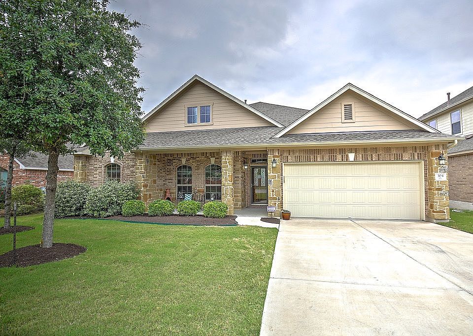 1st image of 304 Wolf Creek Way