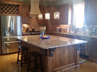 16300 Dustin Ln, Edmond, OK 73013