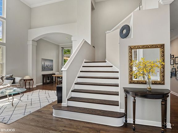 4th image of 364 Shadow Creek Ln