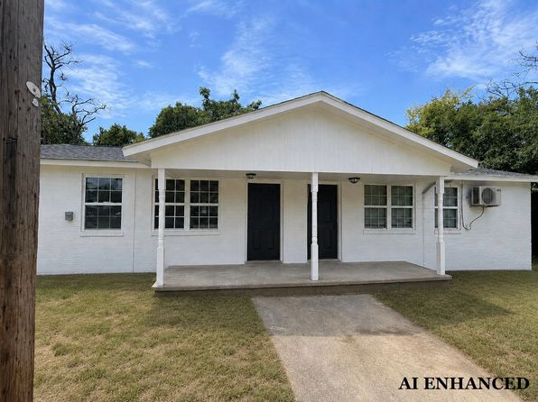 701 Poppy Ave