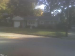 541 Blount Point Rd, Newport News, VA 23606