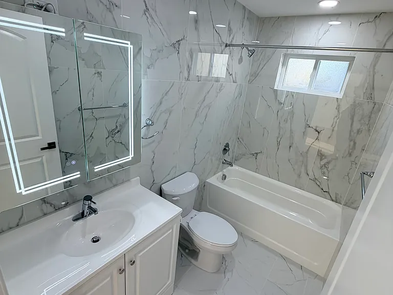 33 Grandview Ave #2 — Photo 7