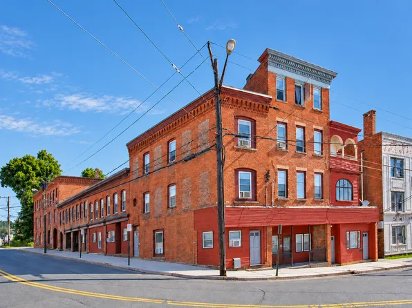 8-30 Summer St #1, Bristol, CT 06010