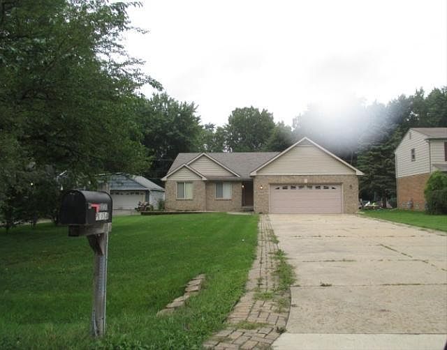 1st image of 30220 Puritan St
