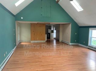 59 Elm St UNIT 2, Bangor, ME 04401