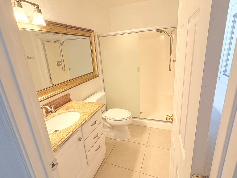 8158 Canyon Oak Dr — Photo 7