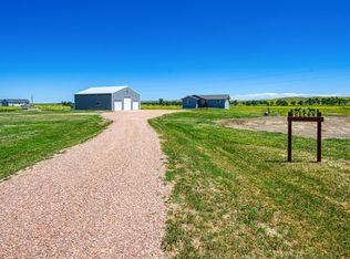 592 Shipwheel Rd, Moorcroft, WY 82721