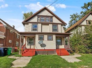 1886 Willow Ave, Niagara Falls, NY 14305