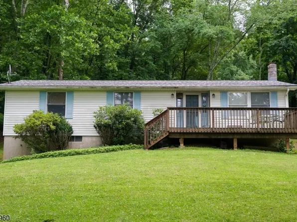 90 Musconetcong River Rd, Lebanon Twp., NJ 07882