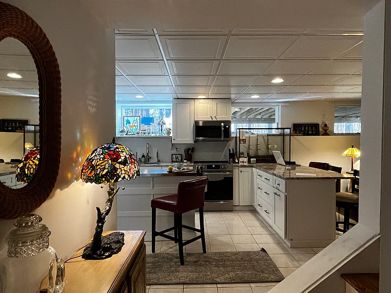 142-142 Page Rd #R — Photo 1